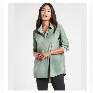 Athleta Urbanite Printed Top Long Sleeve Button Up Blouse Women’s Plus Size 2X